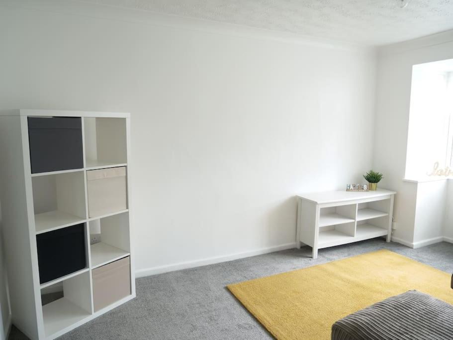 Cosy Four Bed Property With En-Suite Near To Nec Birmingham Airport And The City Экстерьер фото